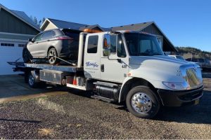 Box Truck Towing in Pleasant Valley Oregon